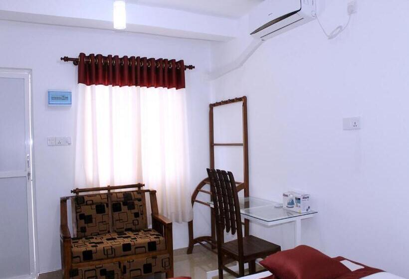 سوییت سوپریور, Elliot Nature Resort