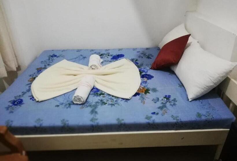 اتاق اکونومی, Elliot Nature Resort