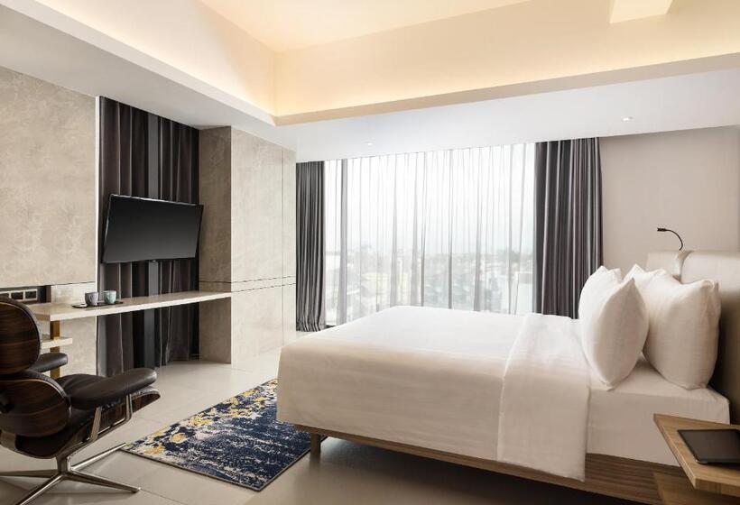 Президентский Люкс, Mercure Bandung City Centre