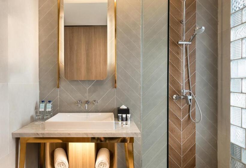 Prestij Oda, Mercure Bandung City Centre