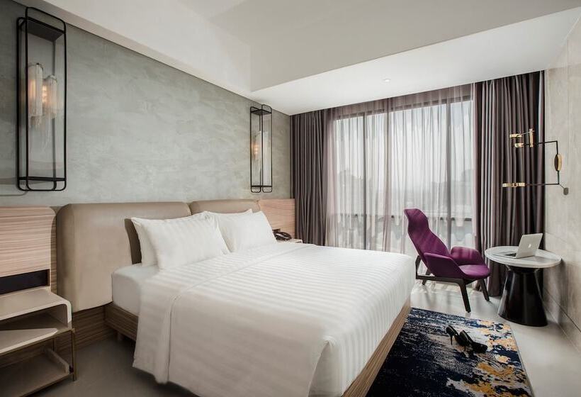 Klasik Oda, Mercure Bandung City Centre