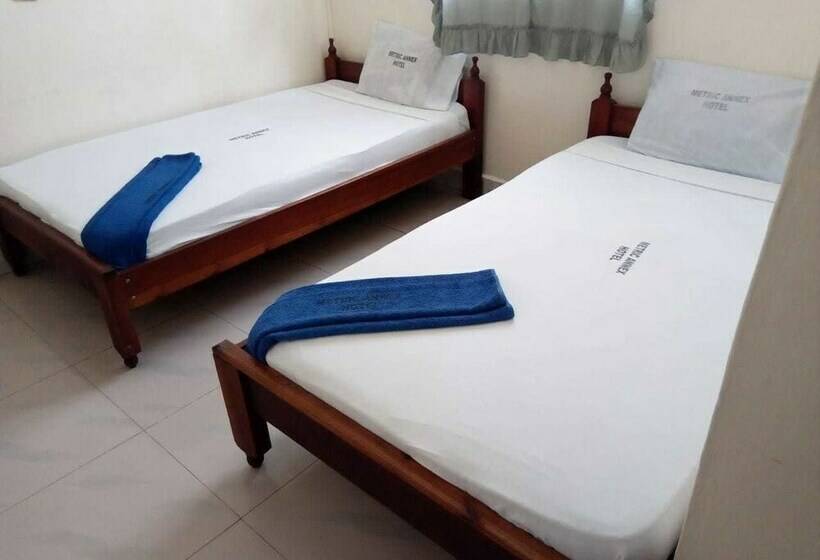 اتاق استاندارد, Metric Annex