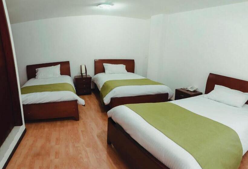 디럭스 트리플 룸, Nogal Suite Hotel Pasto