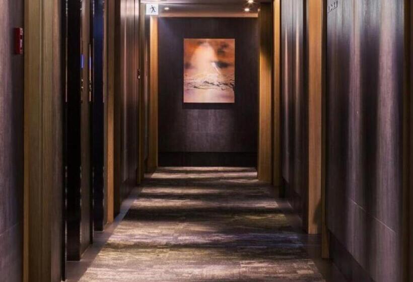 베이직 스튜디오, One Residence Hotel & Apartment