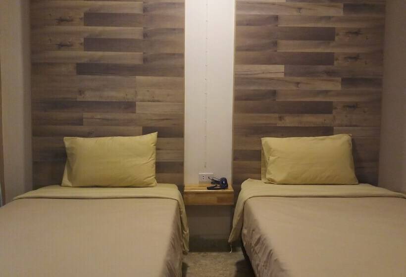 חדר סטנדרט, Ploy Resort