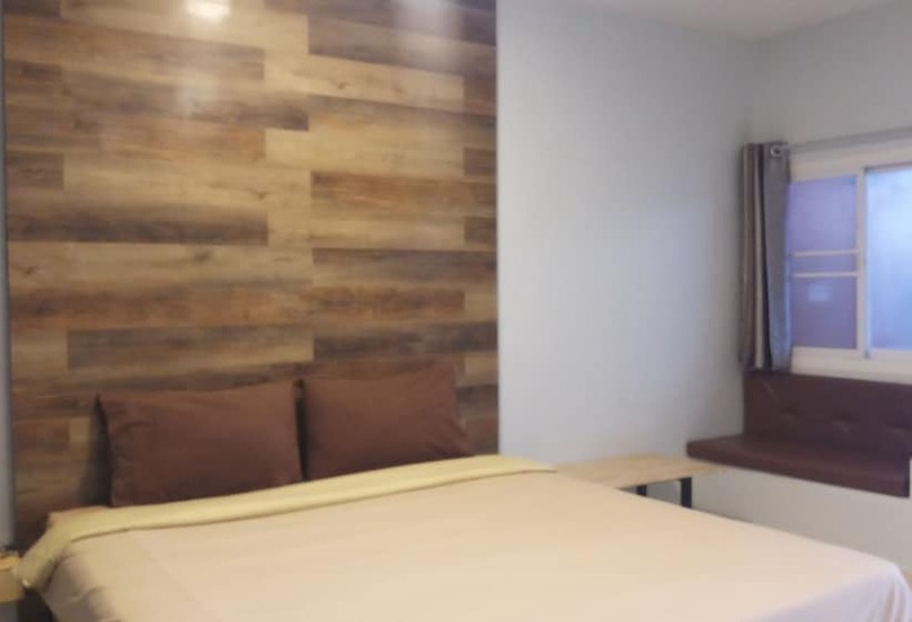 חדר סטנדרט, Ploy Resort