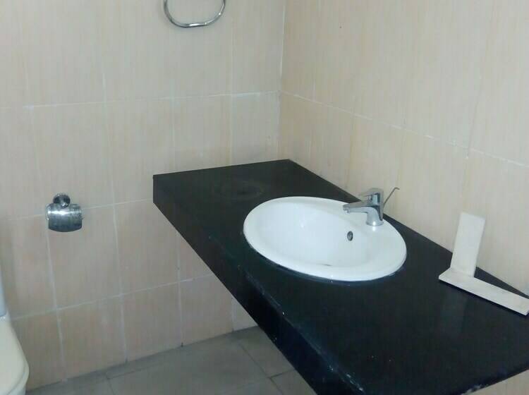 اتاق استاندارد, Signatious Hotel And Suites Delta