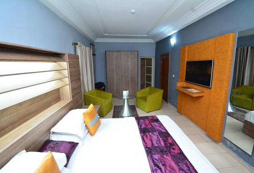 اتاق استاندارد, Signatious Hotel And Suites Delta