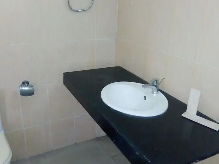 اتاق استاندارد, Signatious Hotel And Suites Delta