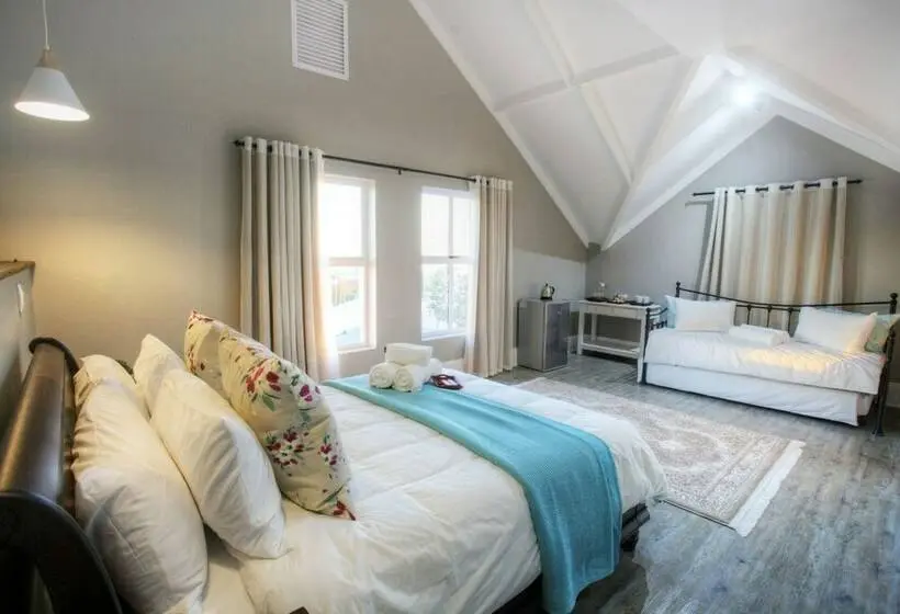 ファミリールーム, 23 On Glen Guest House