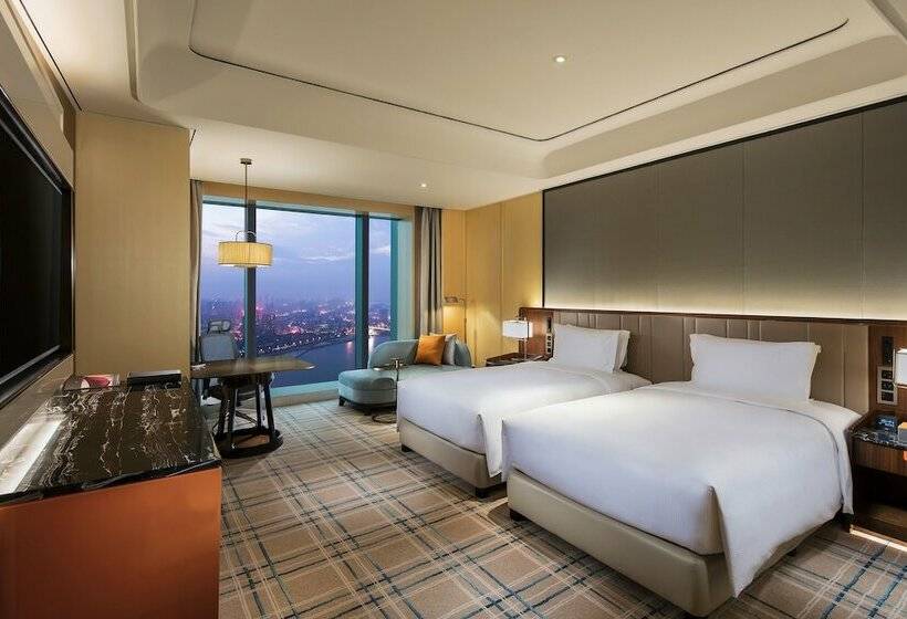 חדר סטנדרט נוף לנהר, Hilton Fuzhou