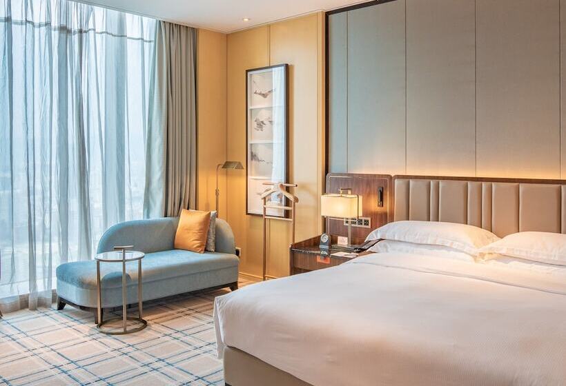 Номер Стандарт Вид на Реку, Hilton Fuzhou