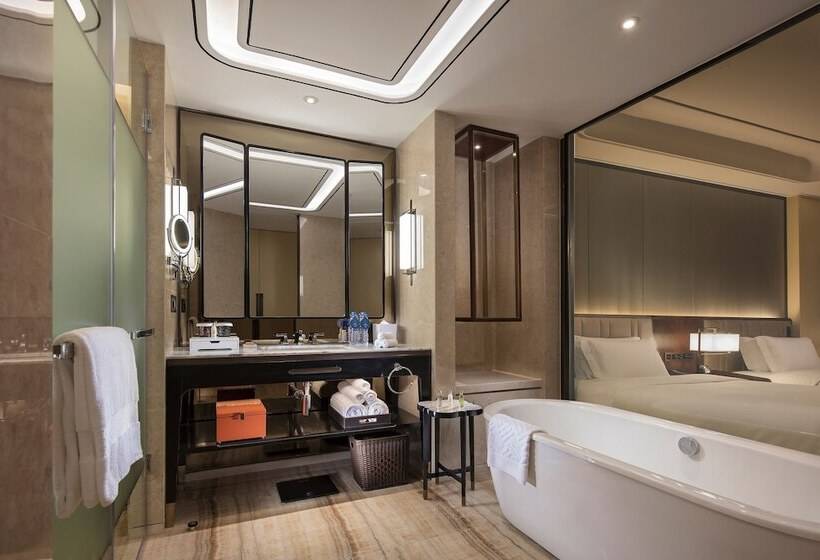 חדר אקזקיוטיב, Hilton Fuzhou