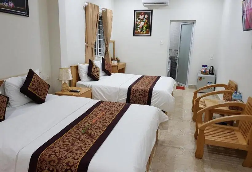 اتاق استاندارد چهار تخته, Minh Manh
