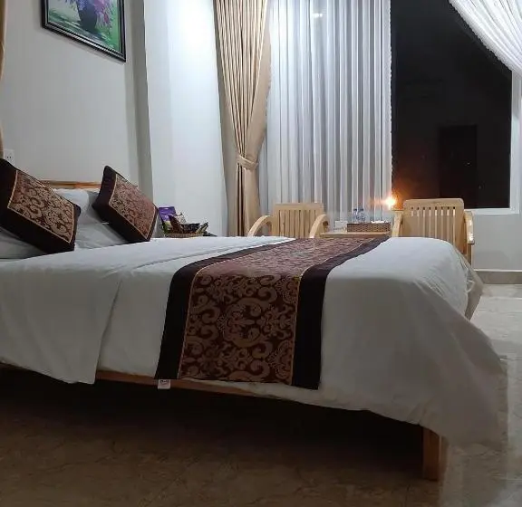 اتاق استاندارد با تخت بزرگ, Minh Manh