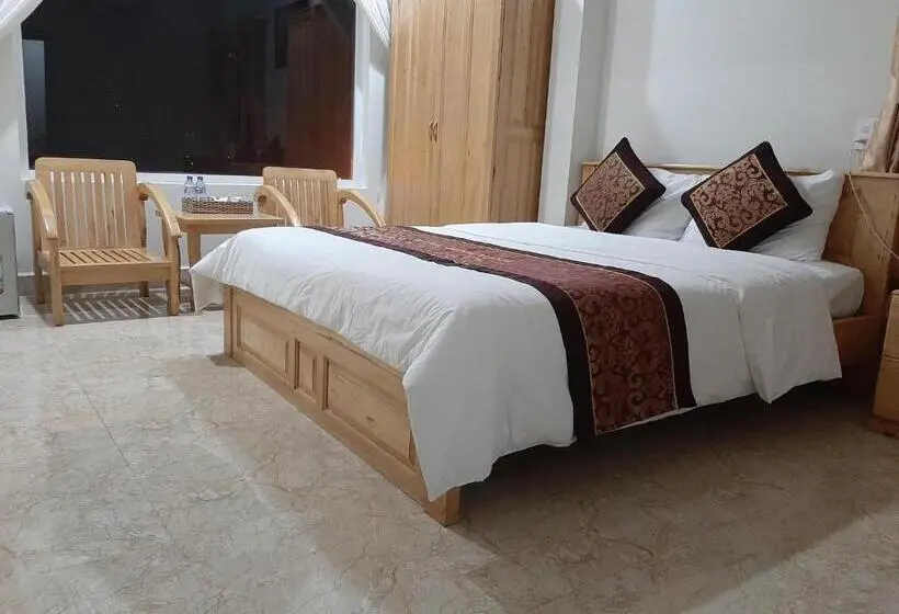 اتاق استاندارد با تخت بزرگ, Minh Manh