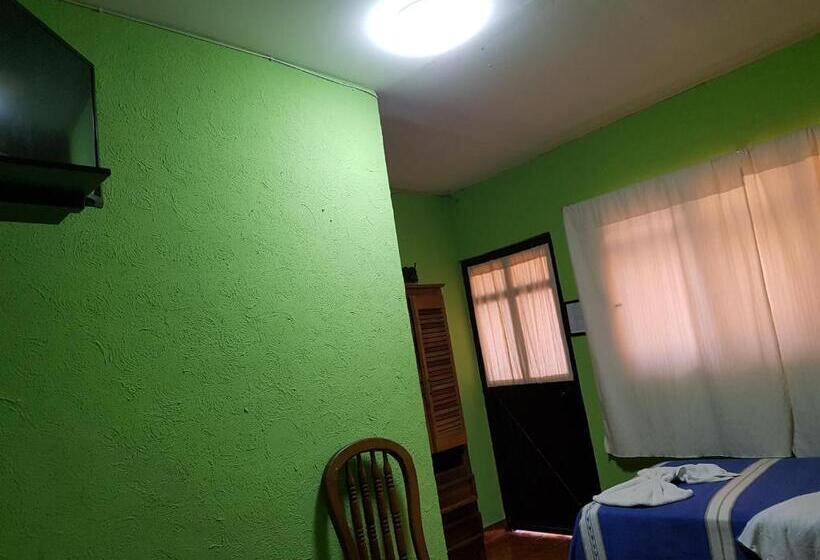 חדר אקונומי, Nuevo Cupatitzio