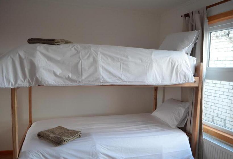 غرفة قياسية رباعية, Hostal Camino De Santiago