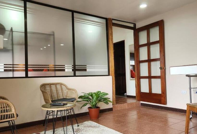 آپارتمان 1 خوابه با تراس, La Guayaba Monteverde