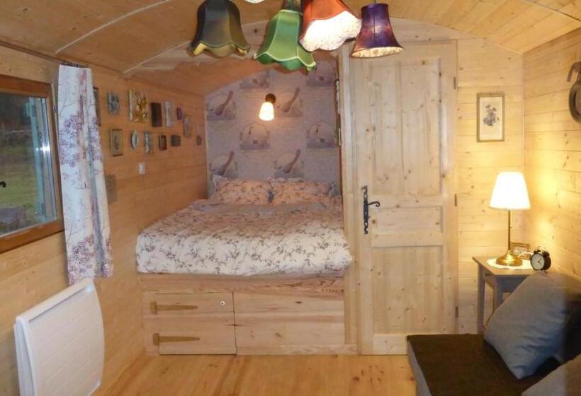 חדר משפחתי נוף להרים, Roulottes Django Et Bella