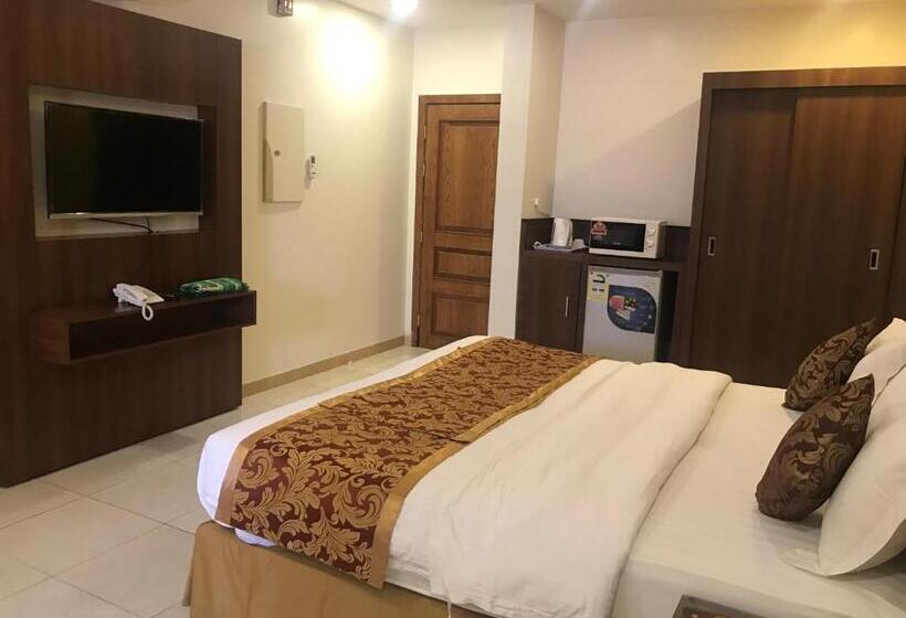 اتاق لوکس, تاج الخليج للشقق المخدومة