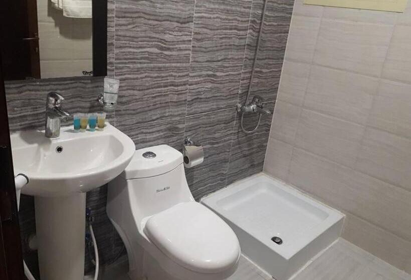 اتاق استاندارد, تاج الخليج للشقق المخدومة