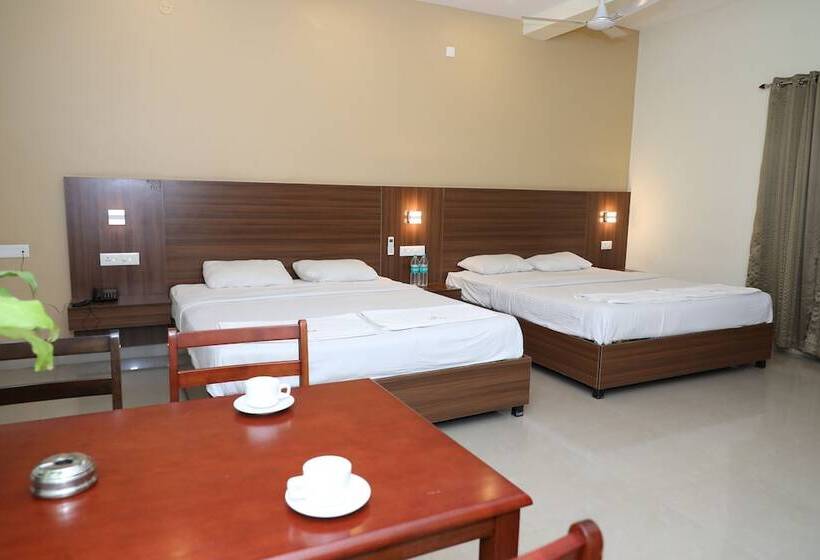 اتاق خانوادگی, Citywalk Residency