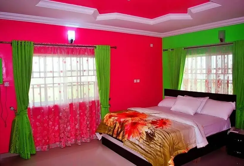 اتاق استاندارد یک نفره, Intelligent Hotel And Suites