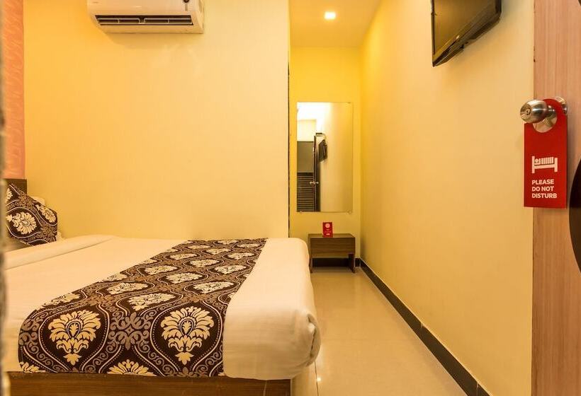 اتاق استاندارد, Oyo 7062 Amana Suites
