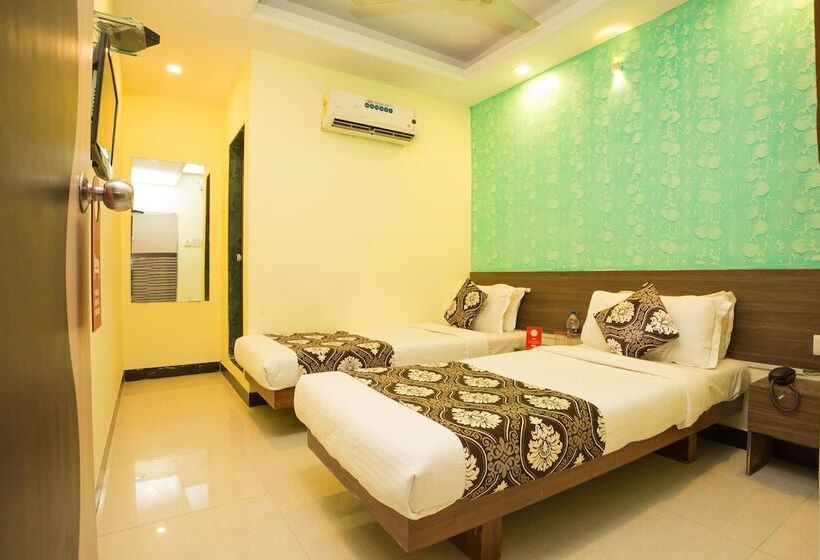 اتاق استاندارد, Oyo 7062 Amana Suites