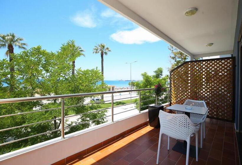 חדר סטנדרט נוף לים עם מרפסת, Summer Stars