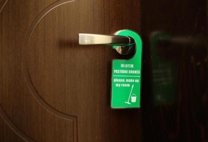 חדר דלוקס צדדי נוף לים, Summer Stars