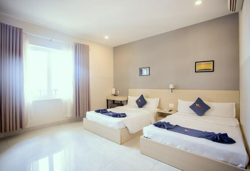 اتاق خانوادگی, Thanh Mai