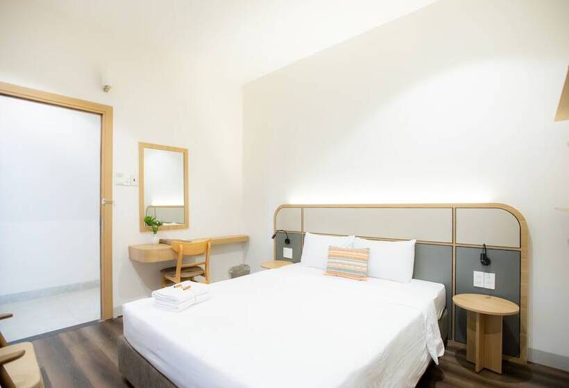 اتاق سوپریور, Thanh Mai