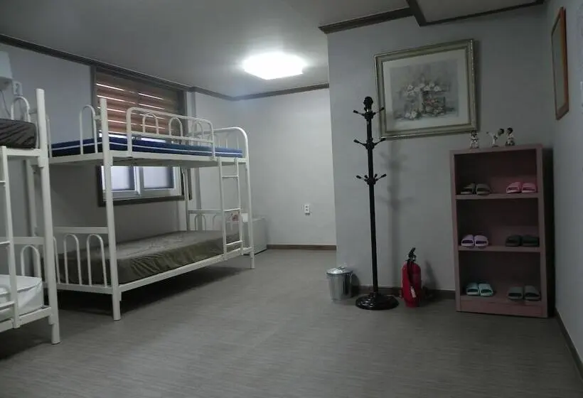 スタンダードルーム, Jeonju International Hostel