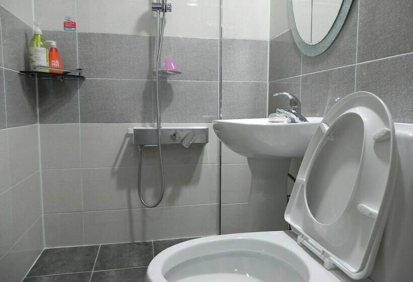 Habitación Estàndard Individual, Jeonju International Hostel