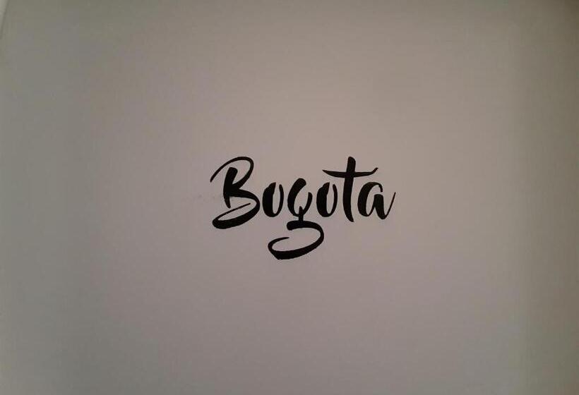 Номер Стандарт Совместная Ванная, Noah Boutique Hostels Medellín