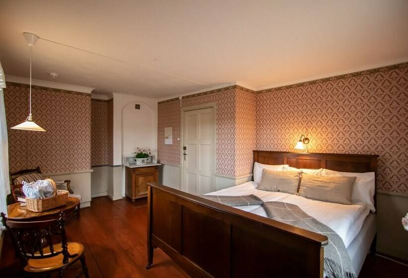 חדר סטנדרט חדר אמבטיה משותף, L Dahlströmska Gården