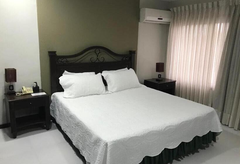 اتاق لوکس, Habitación Independiente En Santa Cruz De La Sierra En Hotel Casablanca