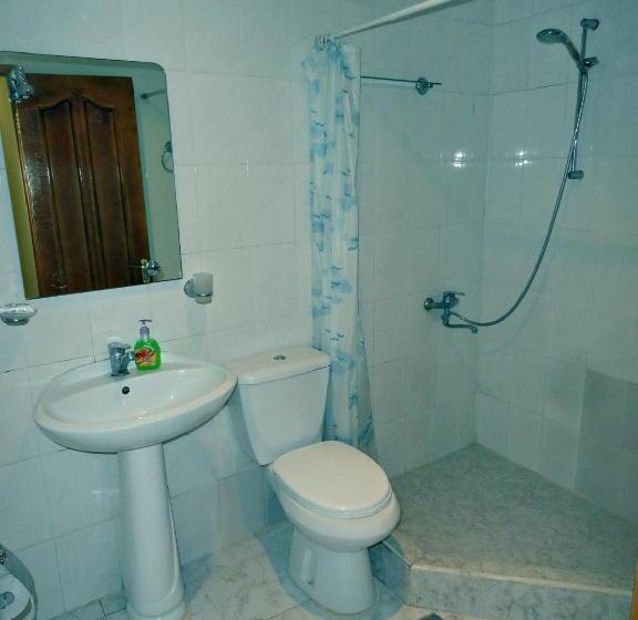 اتاق لوکس, Edem