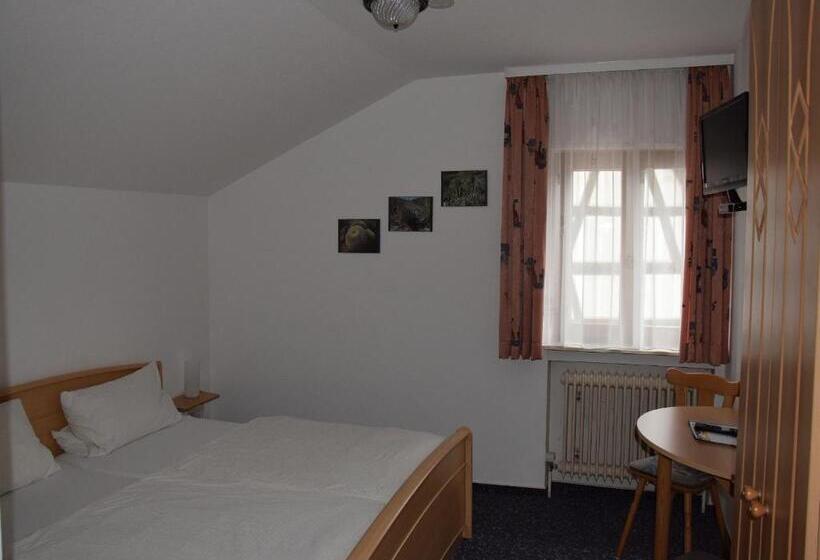 Standard-huone, Gästehaus Sonne