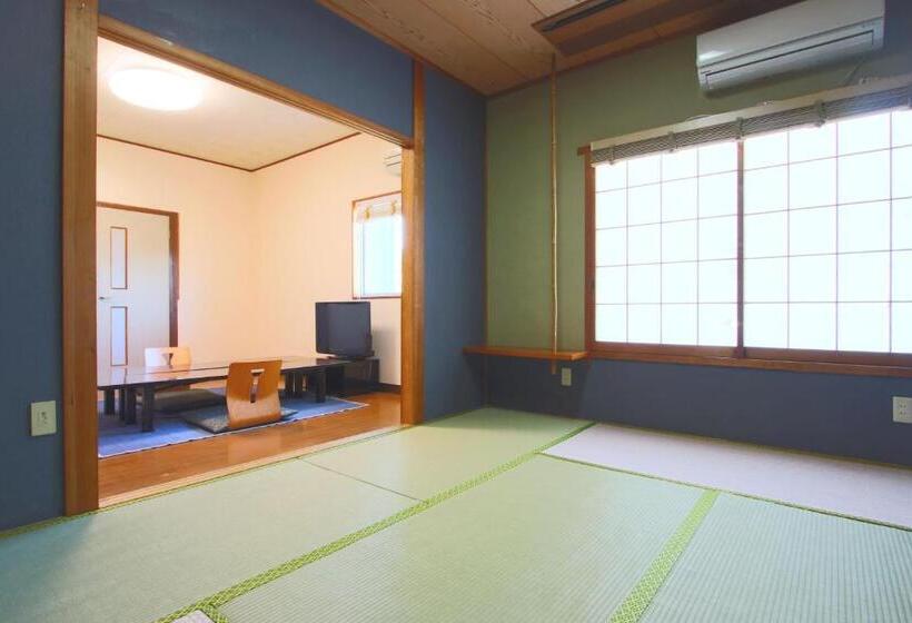 家庭间, Hanayukaku