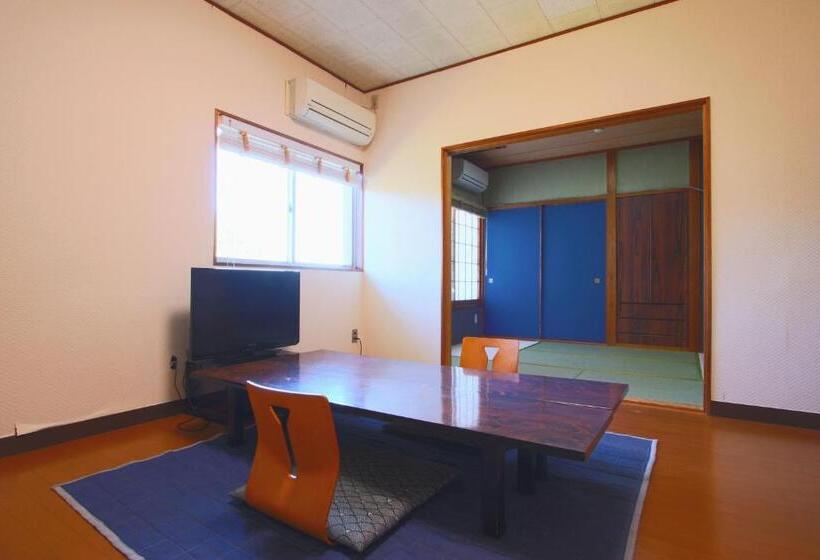 家庭间, Hanayukaku