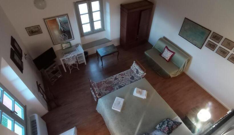 غرفة قياسية ثلاثية, Il Casale Di Giulia Di Aprilia