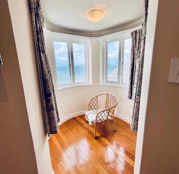 Номер Deluxe Вид на Море, Sunny Cove Manor
