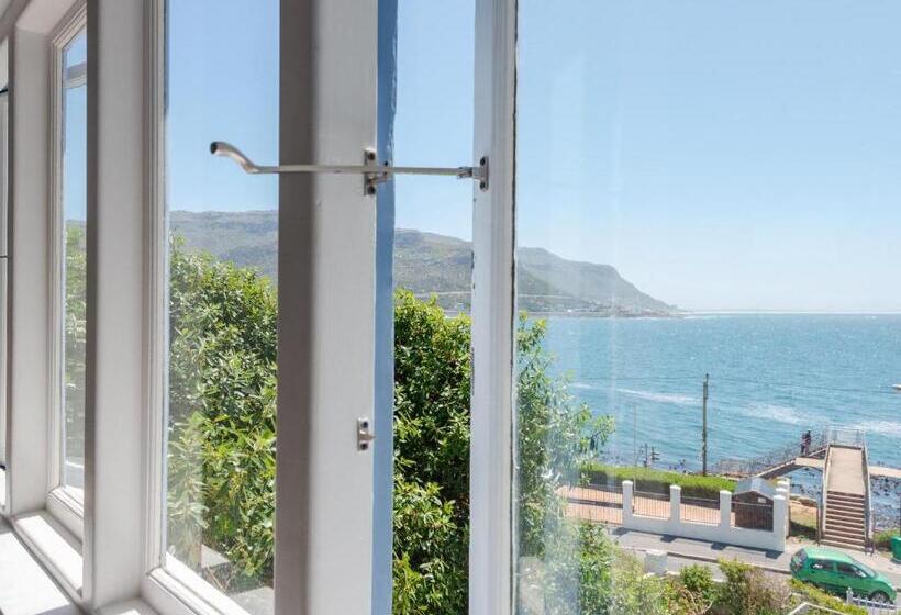 غرفة قياسية مطلّة علي البحر, Sunny Cove Manor