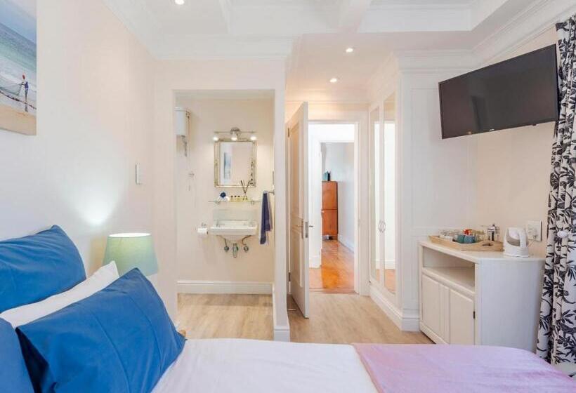 غرفة قياسية, Sunny Cove Manor