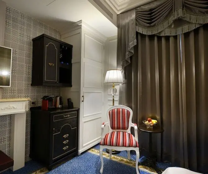 اتاق استاندارد, Golden Tulip Rs Boutique Hotel Tainan