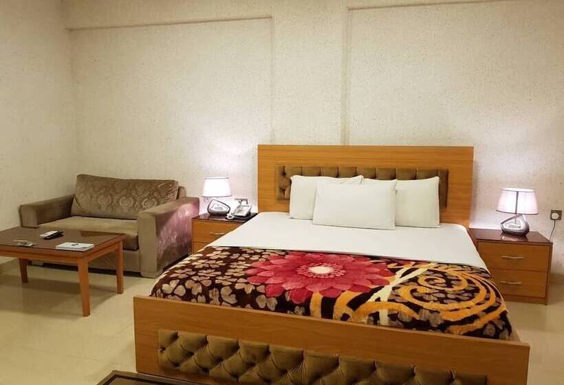 اتاق لوکس, Tahir Guest Palace