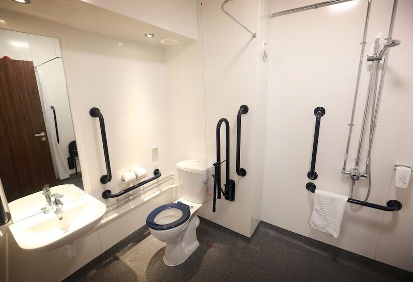 장애인을 위한 스탠다드 룸, Willows, Blackburn By Marston's Inn